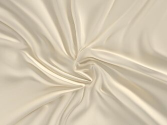 Saténové prostěradlo s gumou 200x200cm smetanové