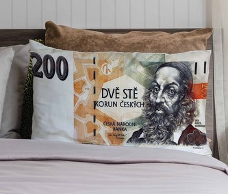 Povlak na polštářek 200,- Kč Povlak na polštářek 200,- Kč