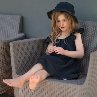 Dívčí klobouk mušelín Black; Barva: černá; Velikost: XXL