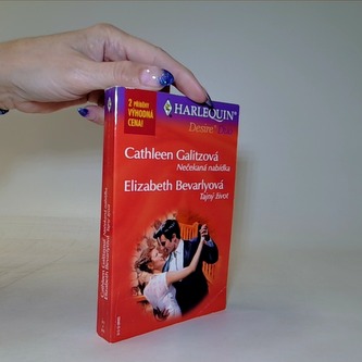 Nečekaná nabídka, Tajný život