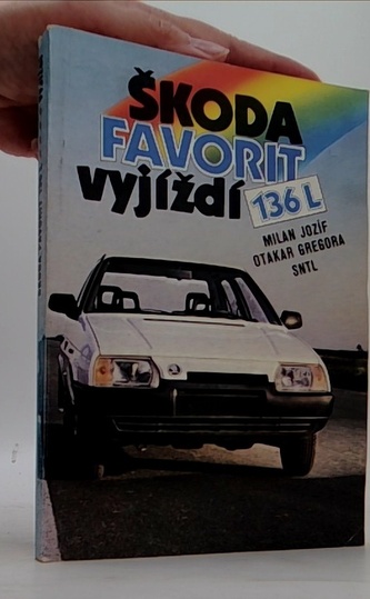 škoda favorit vyjíždí 136L