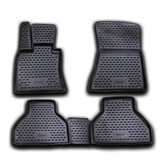 Gumové autokoberce BMW X5 2006-2013 (E70, rozteč fixací 33,5 cm)