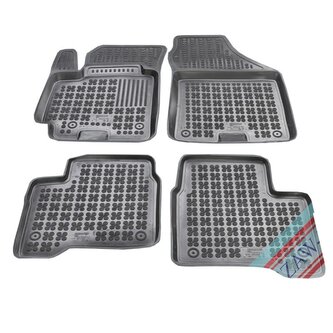 Gumové autokoberce Suzuki Swift 2019-2023 (Plug-in Hybrid)