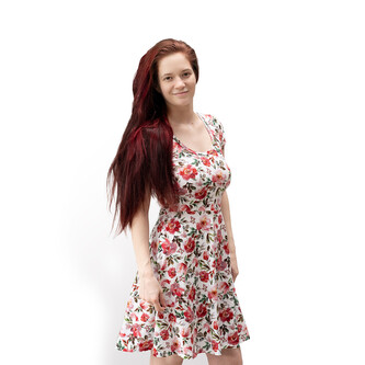 Dámské šaty Izabela; Barva: bílá; Velikost: 34