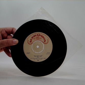 Víno, Ženy a zpěv