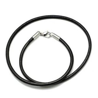 LR1100-040-45 Kožená šňůrka na krk, tl. 4 mm