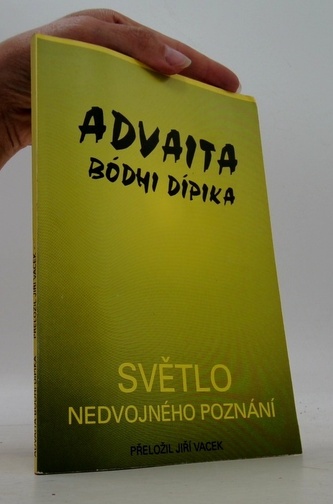 světlo nedvojného poznání