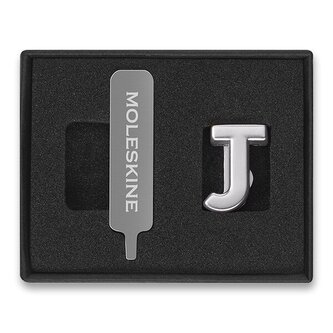 Ozdoba na zápisník Moleskine, písmena abecedy - písmeno J