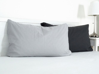 B.E.S. - Petrovice, s.r.o. Povlak na visco polštář DOUBLE bavlna popelín 45x75 cm - antracitová/šedá