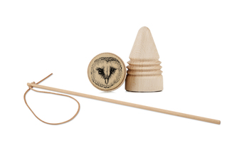 Lesní svět Dřevěná káča RETRO s bičíkem - Sova pálená pérovka