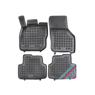 Gumové autokoberce VW Golf VIII. 2020- (combi)