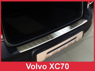 Ochranná lišta hrany kufru Volvo XC70 2004-2007 (matná) Ochranná lišta hrany kufru Volvo XC70 2004-2007 (matná)