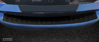 Ochranná lišta hrany kufru Škoda Kamiq 2019-2024 (tmavá, matná, před faceliftem)