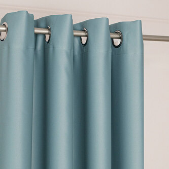 Zatemňující závěs s kroužky "BLACKOUT" DONA 140x250 cm mořská zelená 227 (cena za 1 kus) MyBestHome