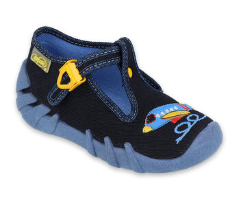 110P429 18 - chlapecké bačkorky Befado, letadlo 110P429_20