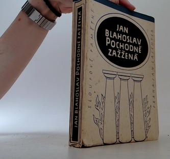 Pochodně zažžená