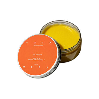 Uoga Uoga Jemný regenerační tělový peeling s pomerančem I´m on Fire (200 ml) - pro jemnou a vyživenou pokožku Uoga Uoga Jemný regenerační tělový peeling s pomerančem I´m on Fire (200 ml) - pro jemnou a vyživenou pokožku