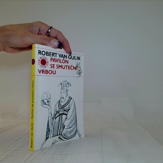 Pavilon se smuteční vrbou