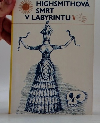 Smrt v labyrintu