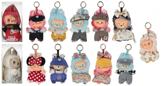 Pluszak zawieszka Labubu w ubranku, Labubu