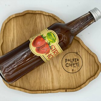 Horňácká farma Jahodový sirup, 500 ml Horňácká farma Jahodový sirup, 500 ml