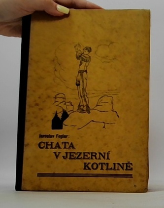 Chata v jezerní kotlině