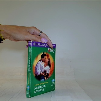 Polibky - Nepravé dvojče