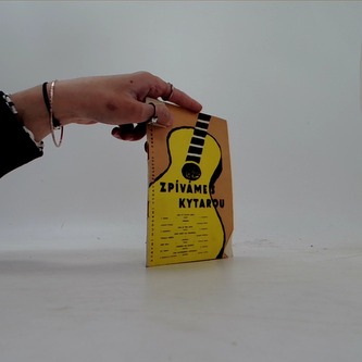 Zpíváme s kytarou 75