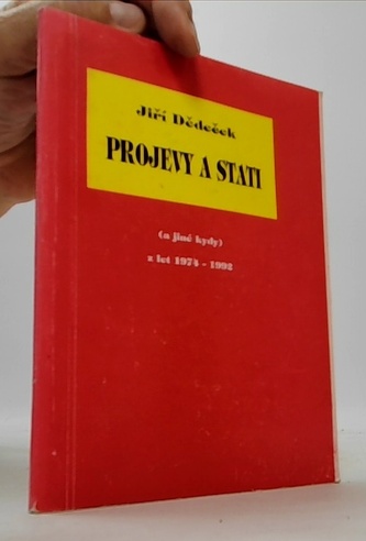 Projevy a stati