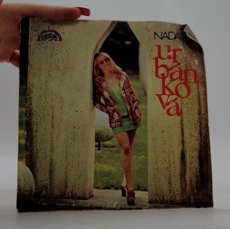 Naďa Urbánková - Blonďák s červenou bugatkou / Mám ráda žužu