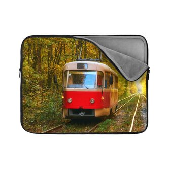 Obal na notebook Červená tramvaj v lese: 15,6"