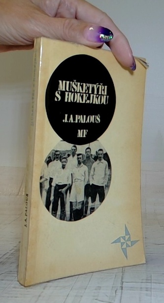 Mušketýři s hokejkou