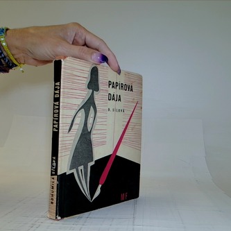Papírová Dája