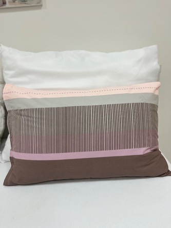 B.E.S. - Petrovice, s.r.o. Bavlněný potah na polštářek 50x70 - vzor Pink B.E.S. - Petrovice, s.r.o. Bavlněný potah na polštářek 50x70 - vzor Pink