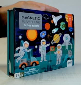 Magnetic play scene outer space