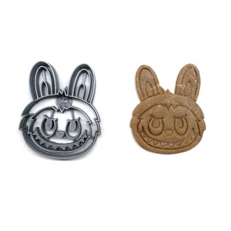 Hlava zubaté příšerky vykrajovátko/formička