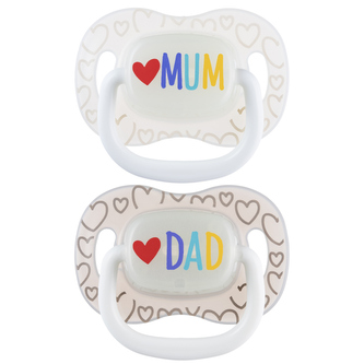 Canpol babies Dudlík svítící silikonový symetrický LOVE MUM&DAD 0-6m 2ks