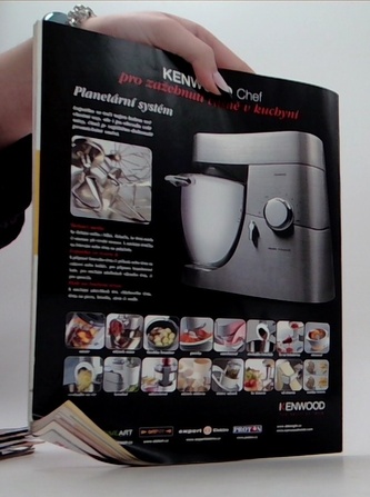 Žena a kuchyně - Kynutá kuchařka 4/2009