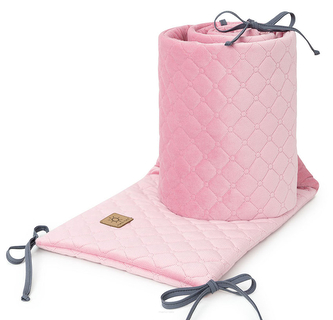 Mantinel do postýlky Velvet 180x28cm - sv. růžový; růžová; duté vlákno, velvet