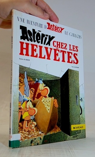 Vne aventure D'Astérix Le Gaulois Astérix chez les Helvétes