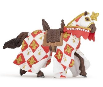 Kůň v bílém rouchu