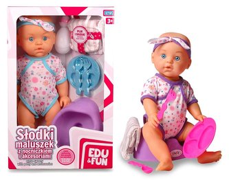 Słodki maluszek z nocnikiem i akcesoriami