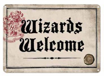 Plechová dekorativní cedule na zeď Harry Potter: Wizards Welcome (14,8 x 21 cm)