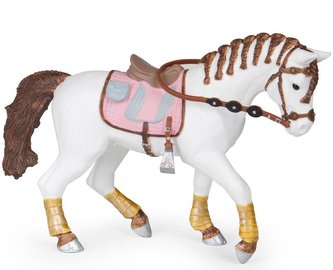 Osedlaná klisna s copánky