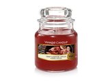 YANKEE CANDLE Crisp Campfire Apples svíčka 104g