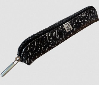 Piórnik mini Literki