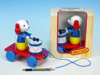 Pes s bubnem dřevo tahací 20cm v krabičce