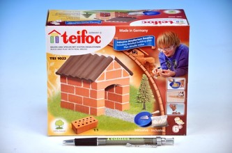 Stavebnice Teifoc Chatka v krabici 18x8x8cm