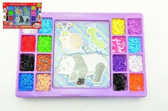 Zažehlovací mozaika 2000ks podložka 3ks plast v krabici 40x28x4cm