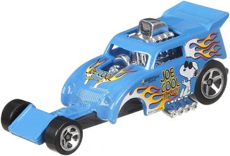 HW TÉMATICKÉ AUTO - PEANUTS